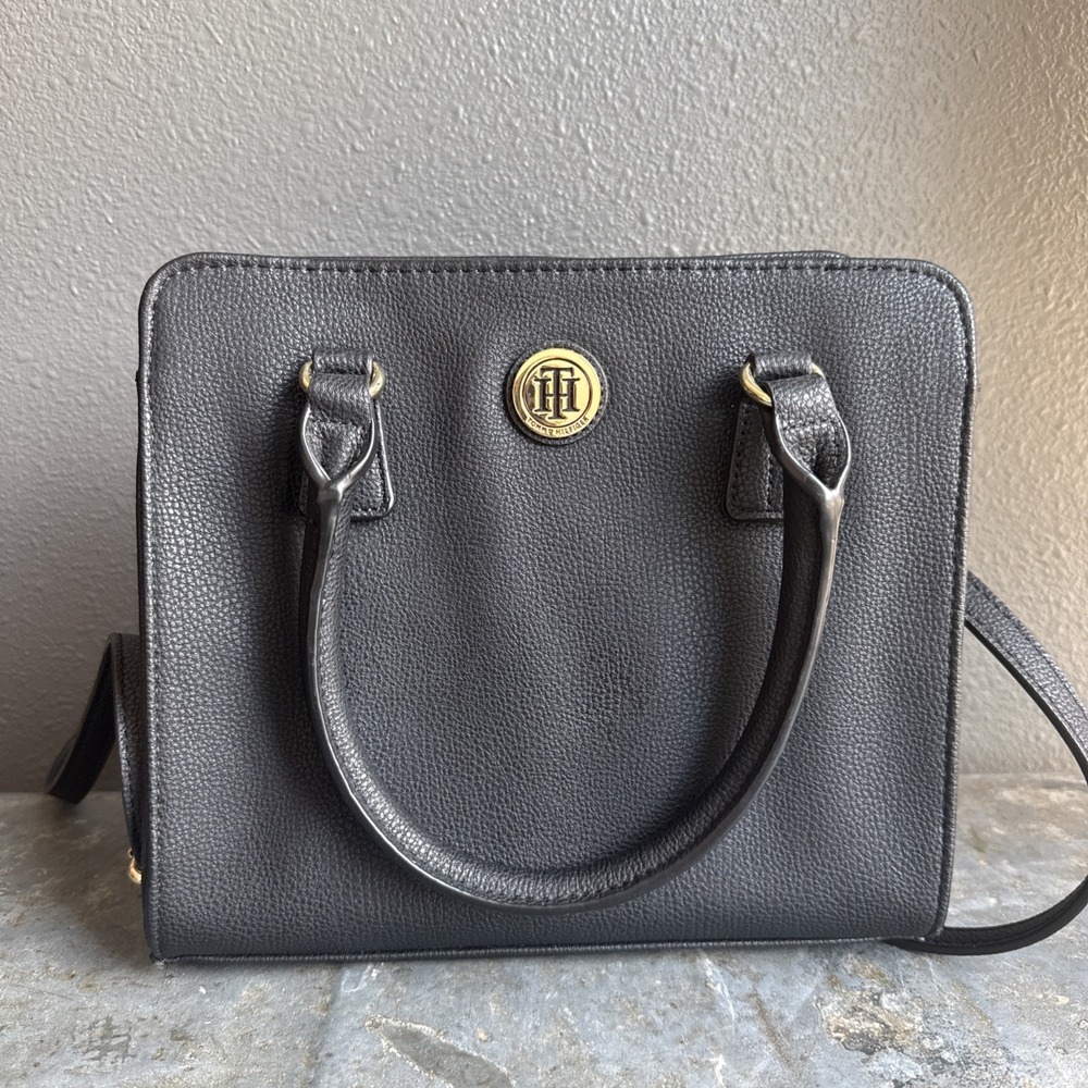 Tommy Hilfiger Shoulder Bag‎ Pebbled Faux Black Leather Vintage Y2K